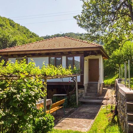 Holiday Home Lyubovo Gabrovo Extérieur photo