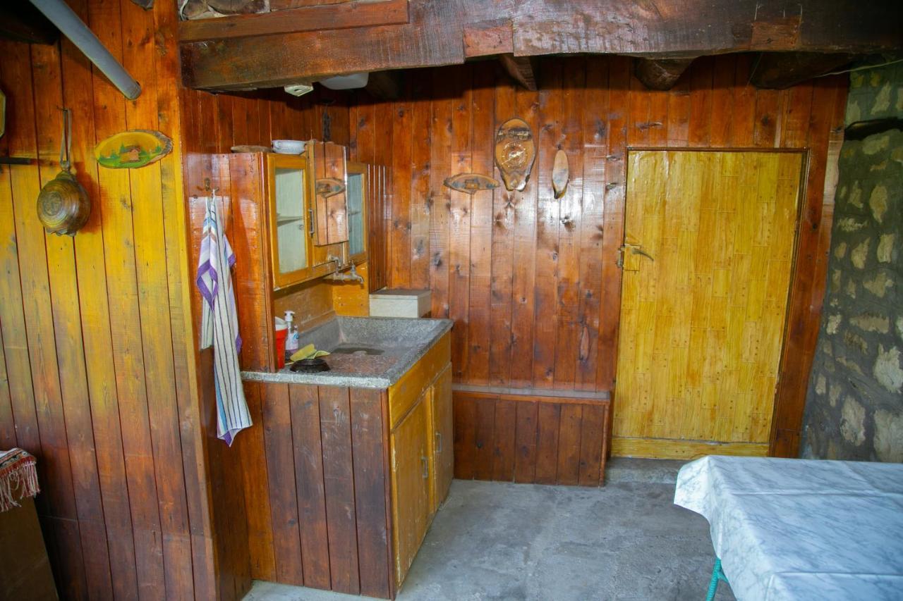 Holiday Home Lyubovo Gabrovo Extérieur photo